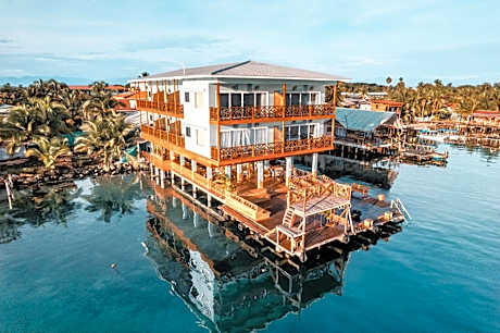 Bambuda Bocas Town