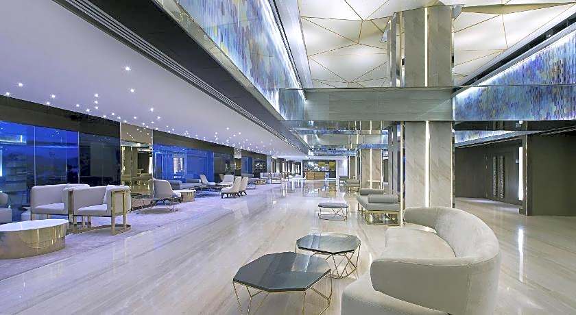 Le Meridien Kota Kinabalu