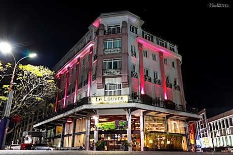 Louvre Hotel & Spa