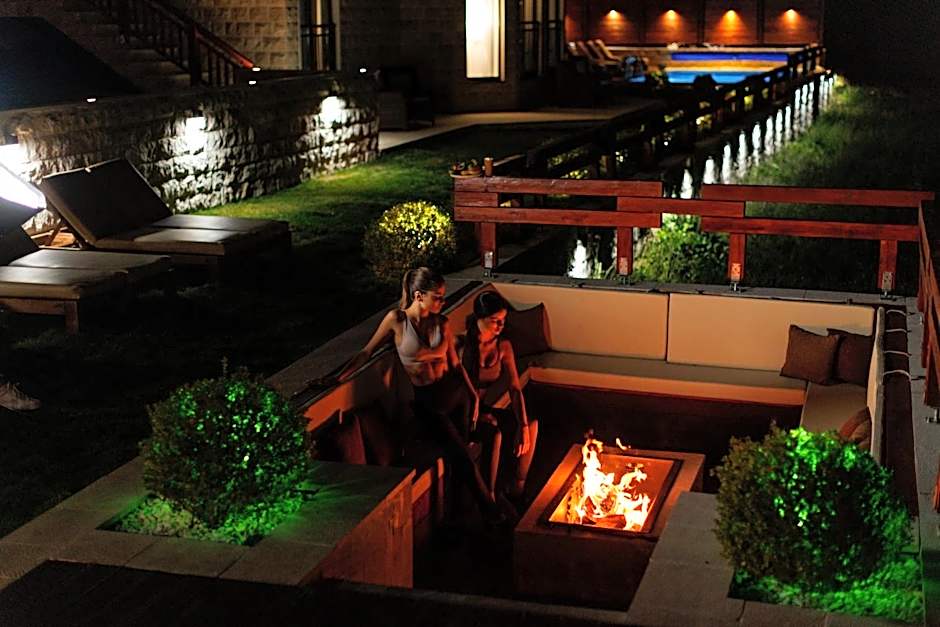 NORTH STORY - Luxury Chalet - Apartments & rooms