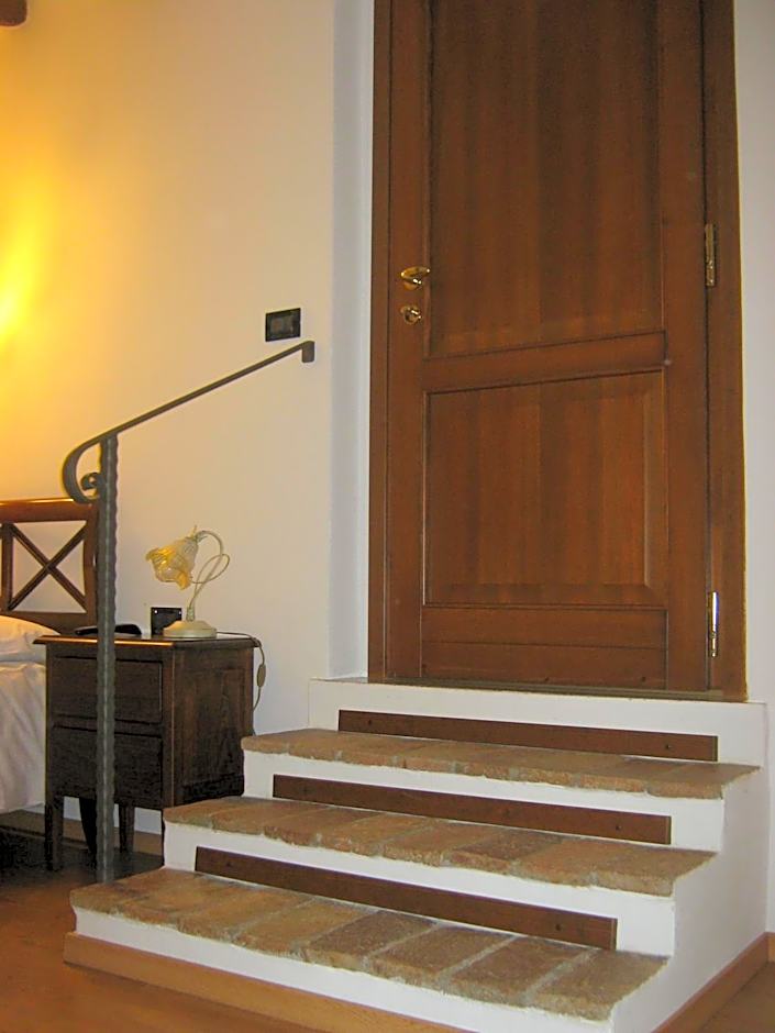 BORGHETTO AIRPORT/HOSPITAL