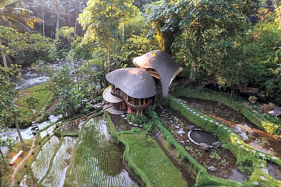 Bambu Indah Resort