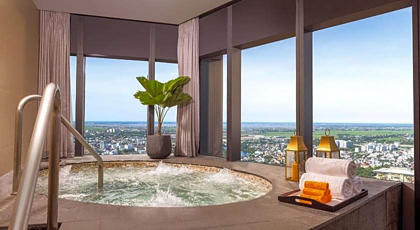 Vinpearl Hotel Hue