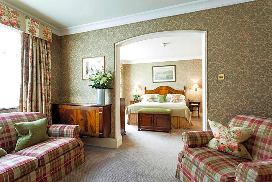 The Capital Hotel, Apartments & Townhouse