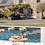 Manoir de la Nogrie - Chambre de charme avec accès privatif - Piscine chauffée sur domaine 5 étoiles à la campagne