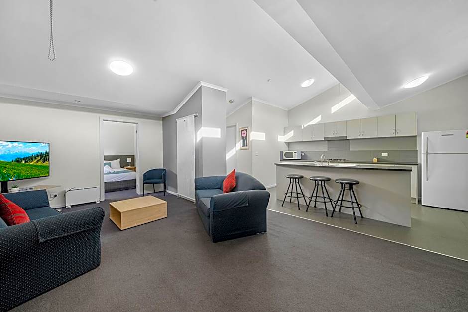 Sovereign Views Apartments