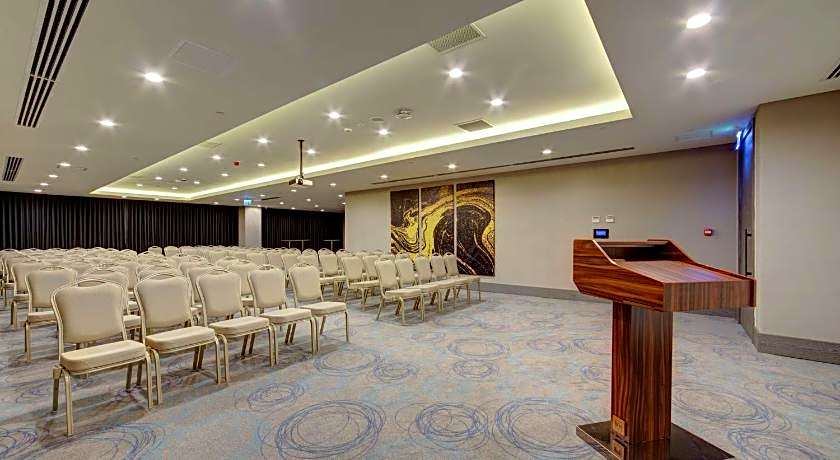 DoubleTree by Hilton Adana