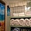 Suite Dreams Inn by the Beach