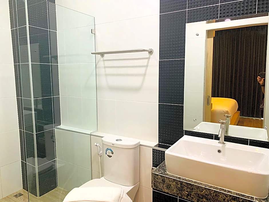 Belong Boutique Luxury Hotel