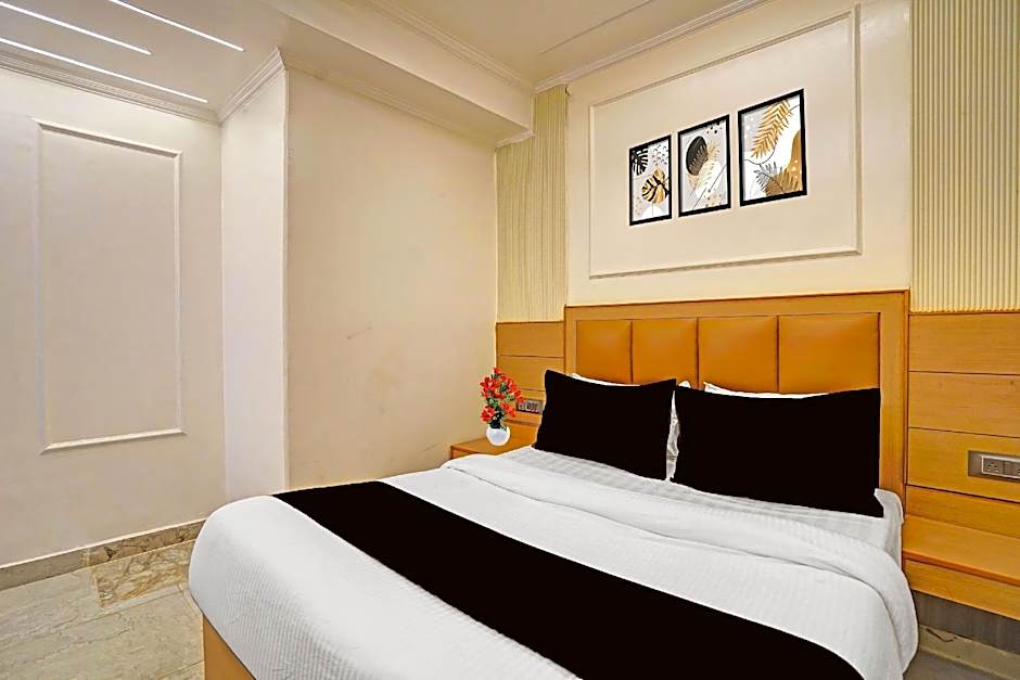 Hotel O City Palace