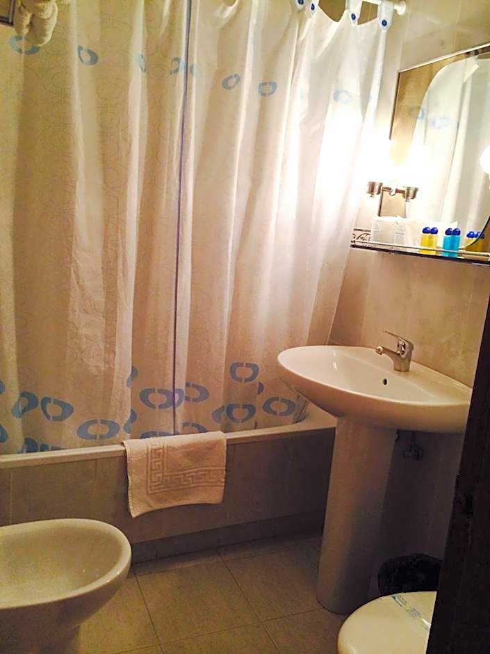 Hostal Sonsoles Madrid-Centro