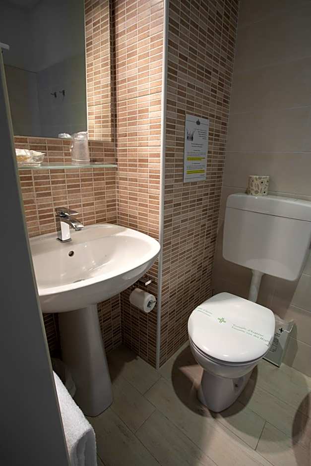 Hotel La Nuova Rotaia