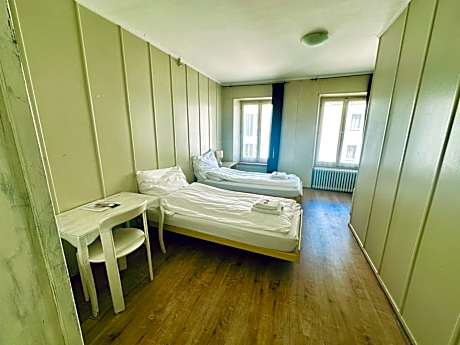 Triple Room with Shared Bathroom