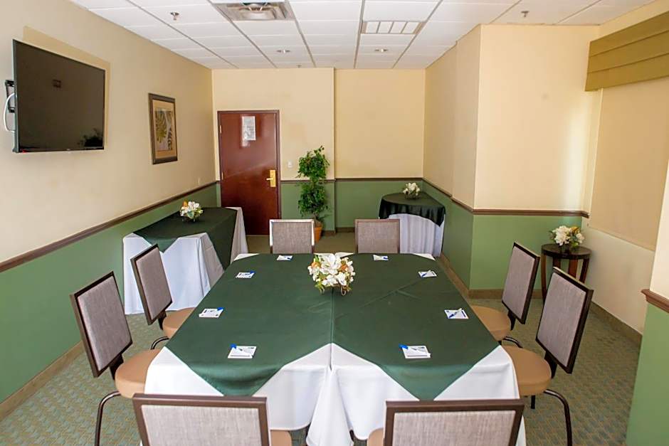 Holiday Inn Express Hotel & Suites Cocoa By IHG