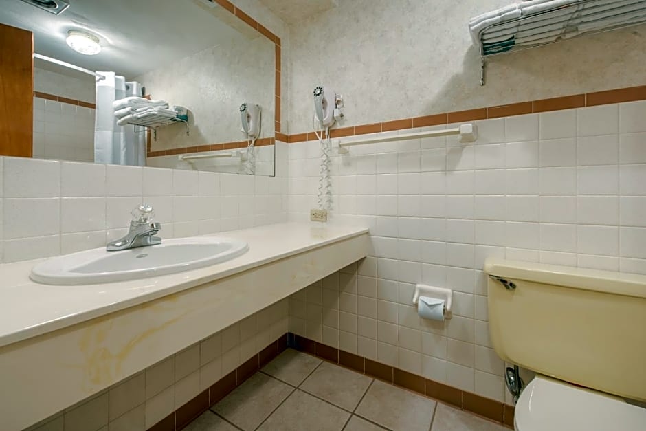 Photo 1 of 5 of Double Room with Two Double Beds - Non-Smoking