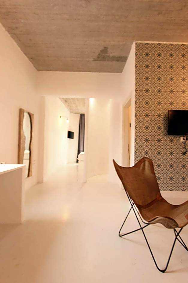 Mesanto Luxury Suites