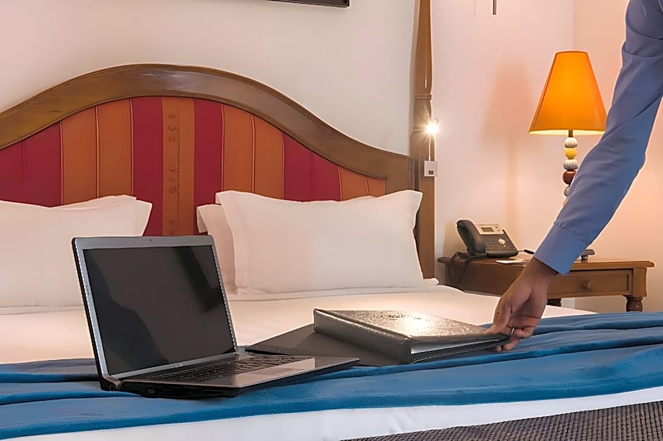 Palms Hotel