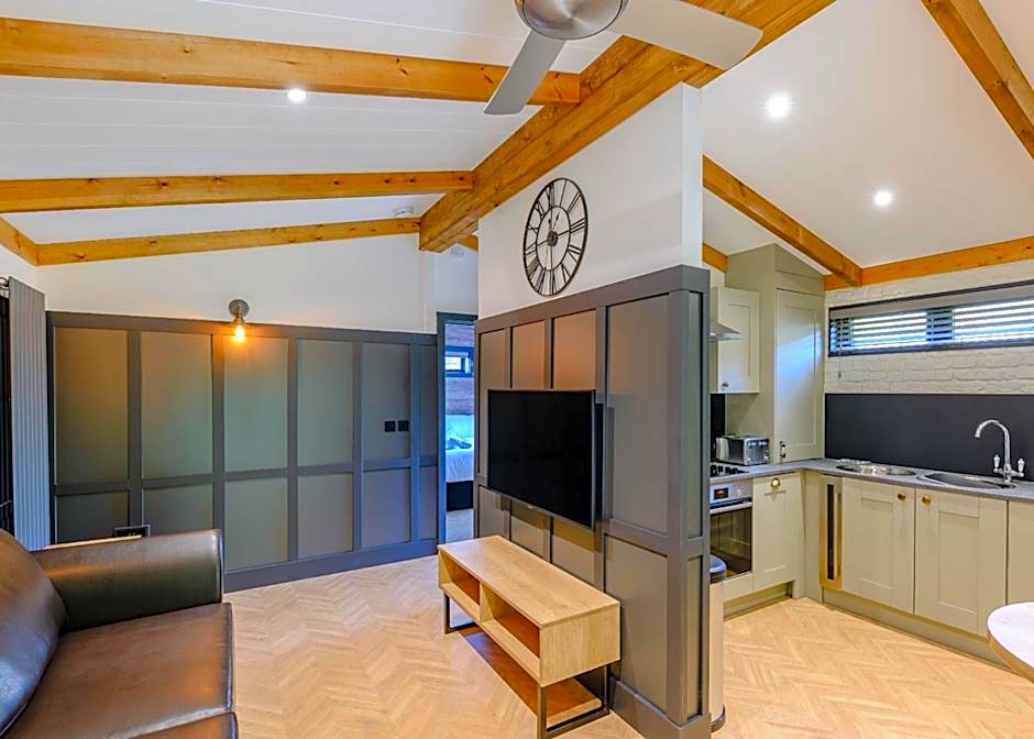 Rivendale Lodge Retreat