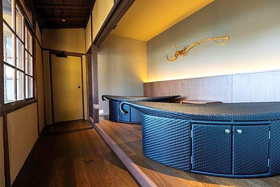 Gamagori Classic Hotel
