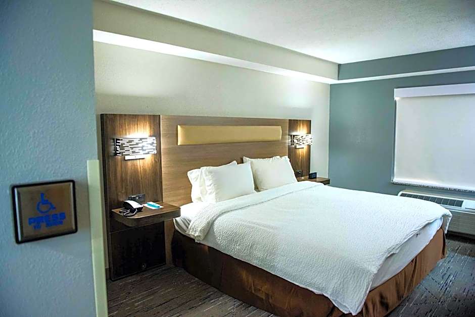Keene Elm City Hotel, Ascend Hotel Collection