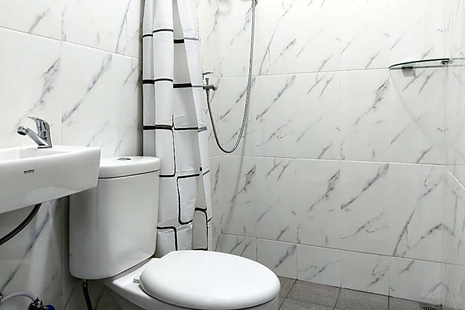 RedDoorz near Universitas Siliwangi 2