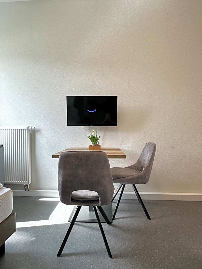 Longhouse Aparthotel