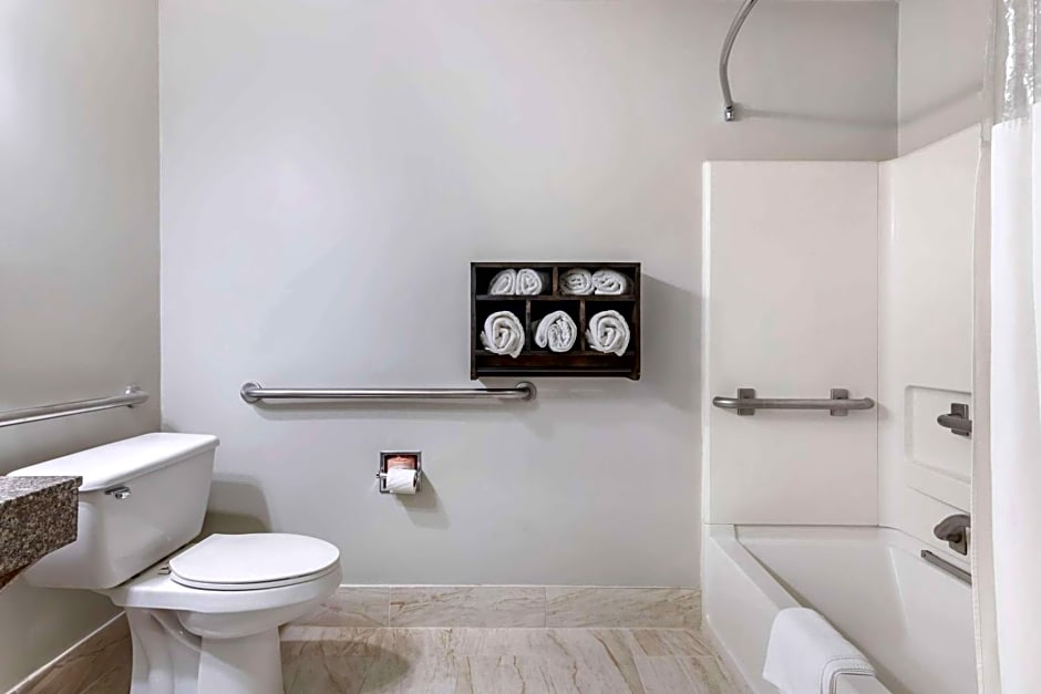 Baymont by Wyndham Kennesaw