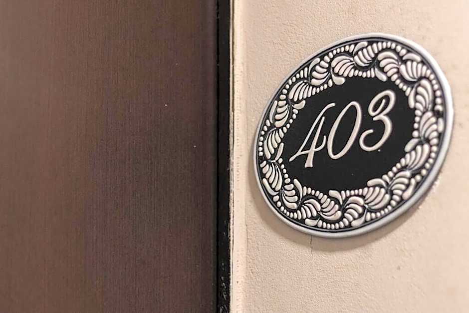 403 Walk to Zocalo 1Bdrm 1bath AC apt Rooftop