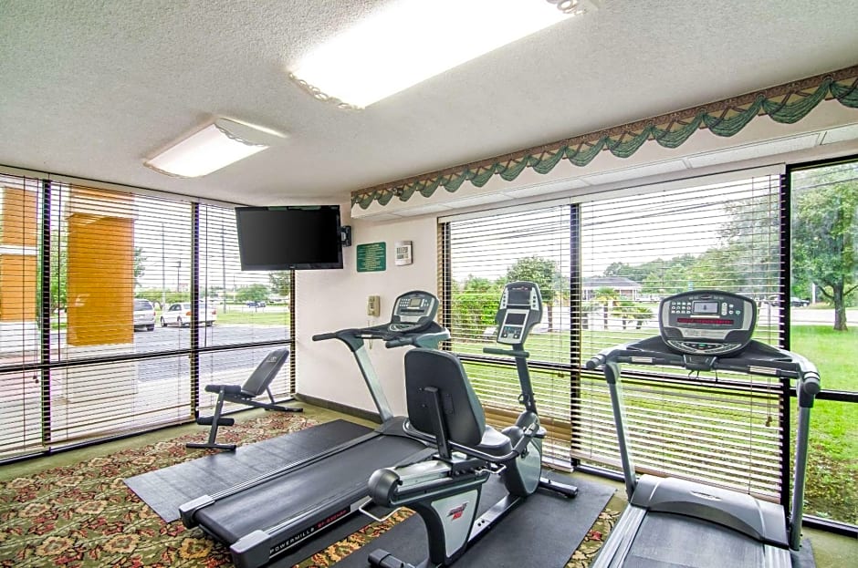 Quality Inn near University of Mobile