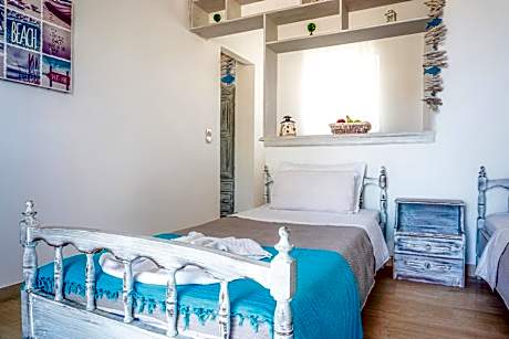 Quadruple Room with Garden View