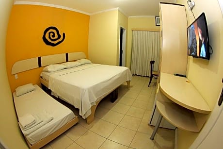 Deluxe Triple Room