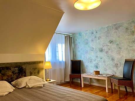 Triple Room with Sea View