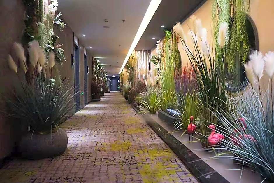 Starway Hotel Urumqi Airport