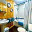 Fireside Inn & Hostel