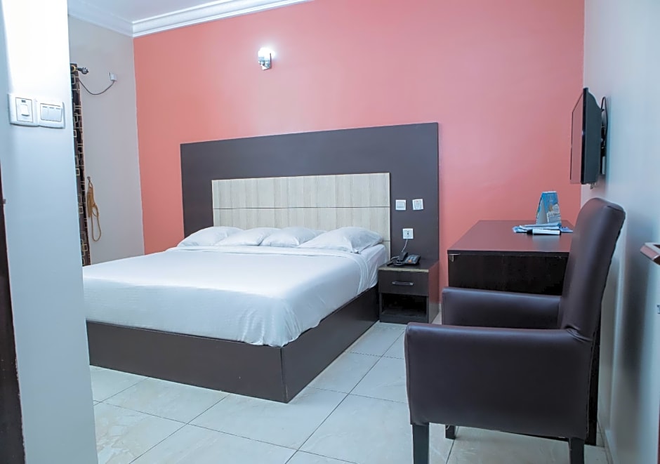 Meritz Hotels and Suites