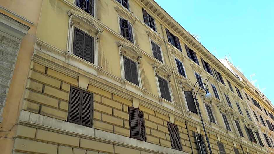 Emanuela Guest House