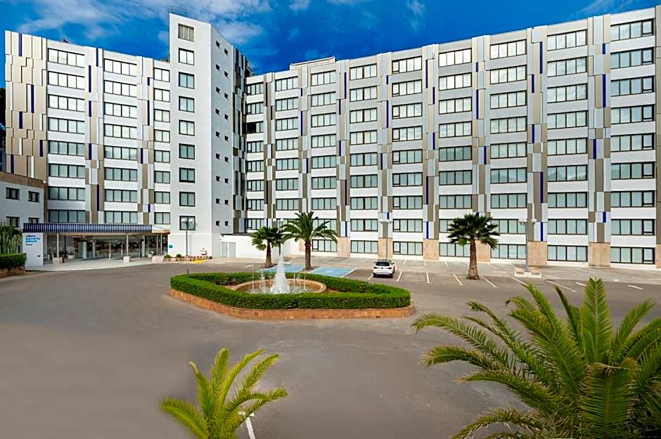 Hotel Vibra Beverly Playa