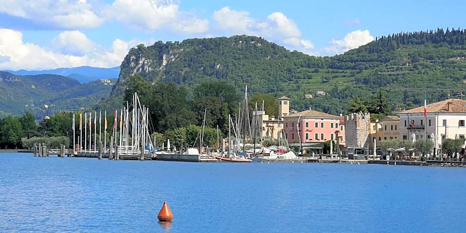 Alessio Camere