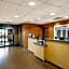 Hampton Inn By Hilton And Suites Madera