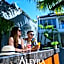 Aleyra Hotel and Villa Garut