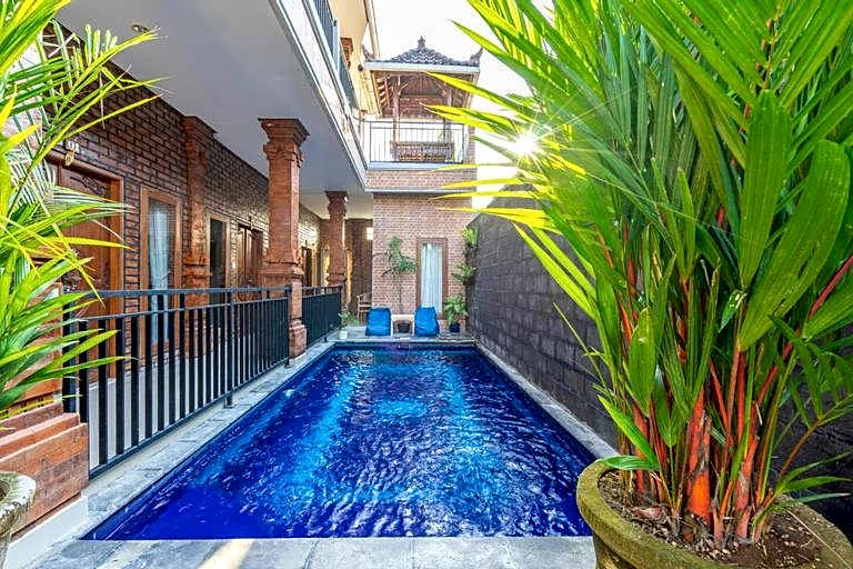 Pondok Lulik Guesthouse Seseh