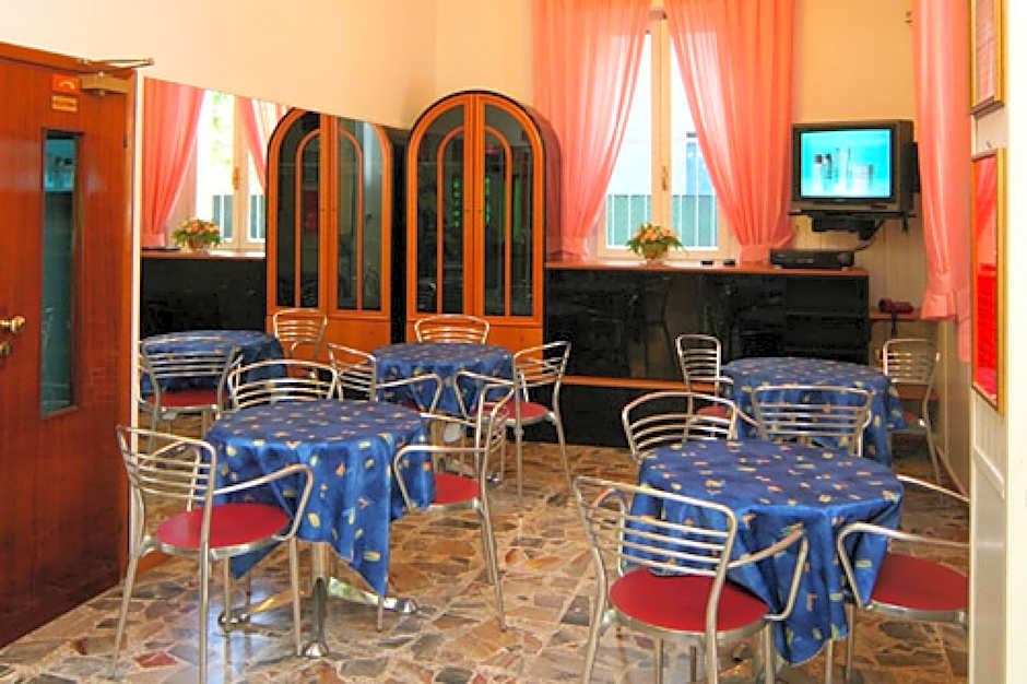 Hotel Parigi