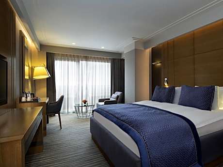 Classic Room King Bed