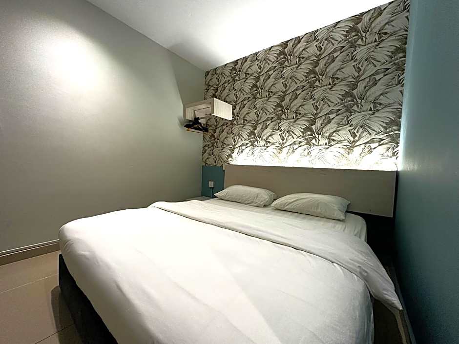 De UPTOWN Hotel @ SS2