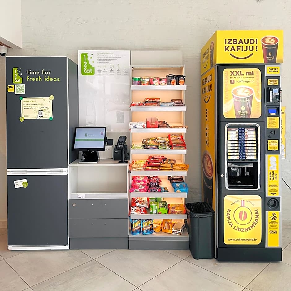 YouthMents - Student Hotel