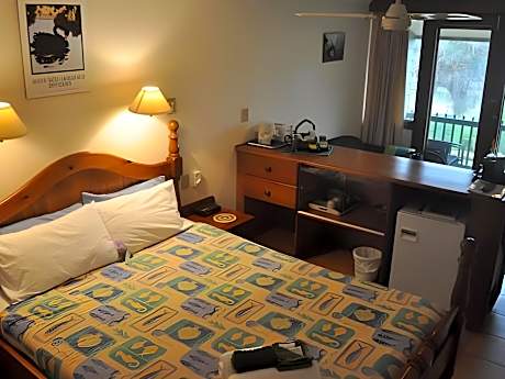 Queen Room