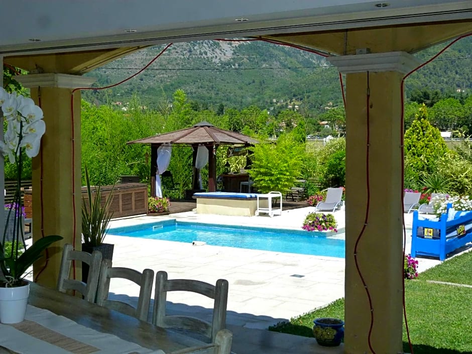 Les Bambous B&B