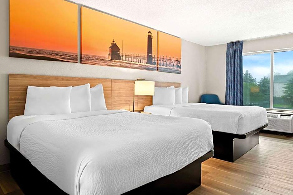 Days Inn & Suites by Wyndham Warren