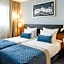 Avalon Hotel & Conferences