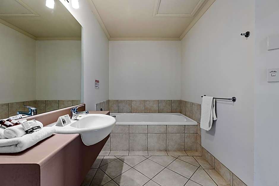 Tuscany Villas Whakatane